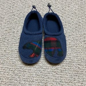 L.L. Bean slippers